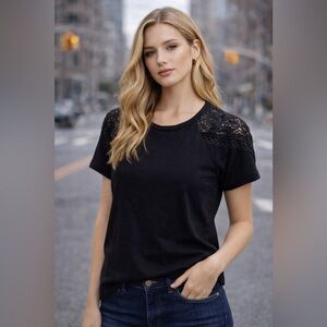 Hallhuber 100% Cotton Tee Crocheted Shoulders Black Quality Cotton size …​​